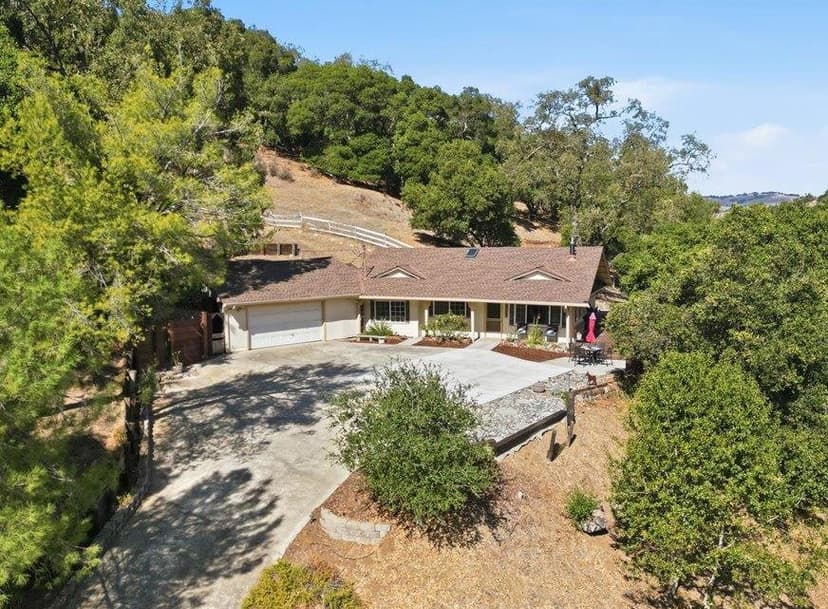 21187 Almaden Road - Photo 1 of 8