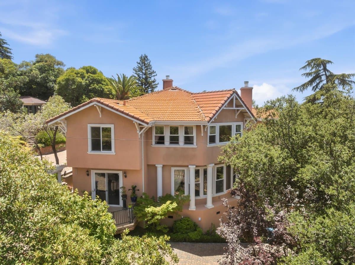 16220 Alum Rock Avenue - Photo 2