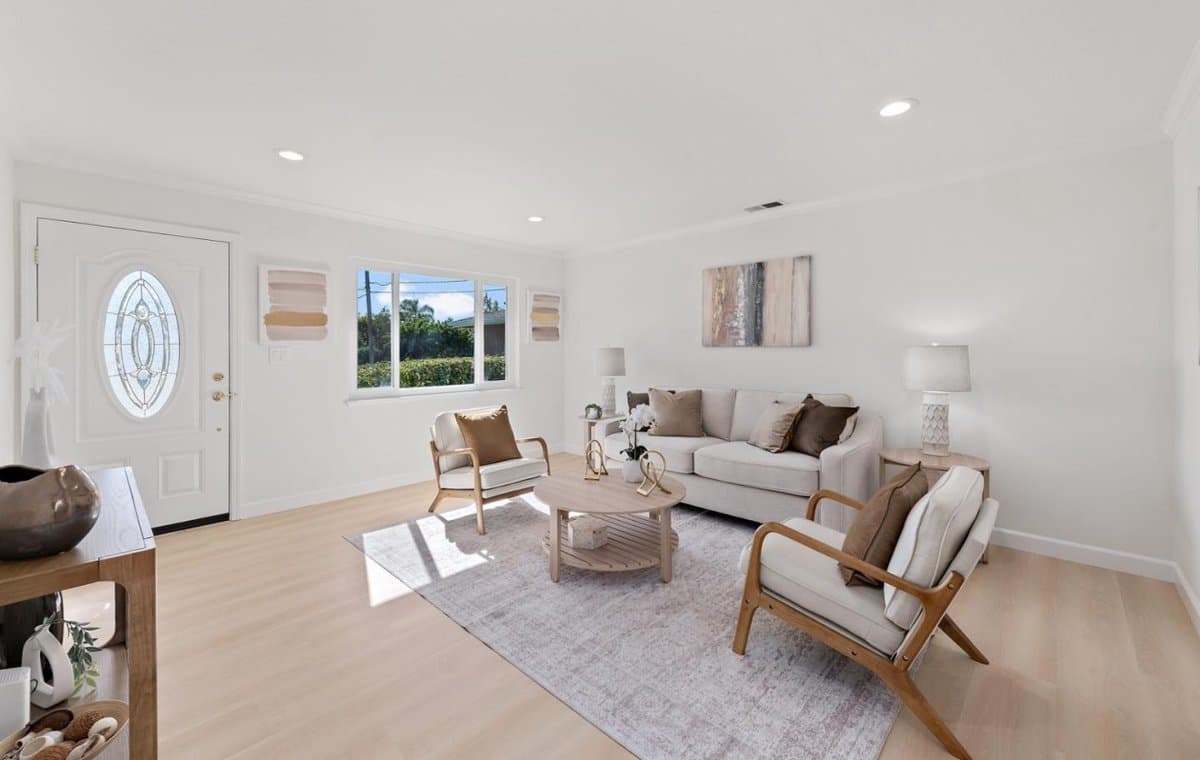 3283 Mount Logan Drive - Photo 5