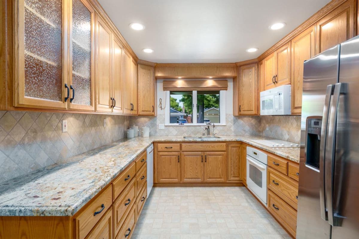 1542 Jacob Avenue - Photo 4
