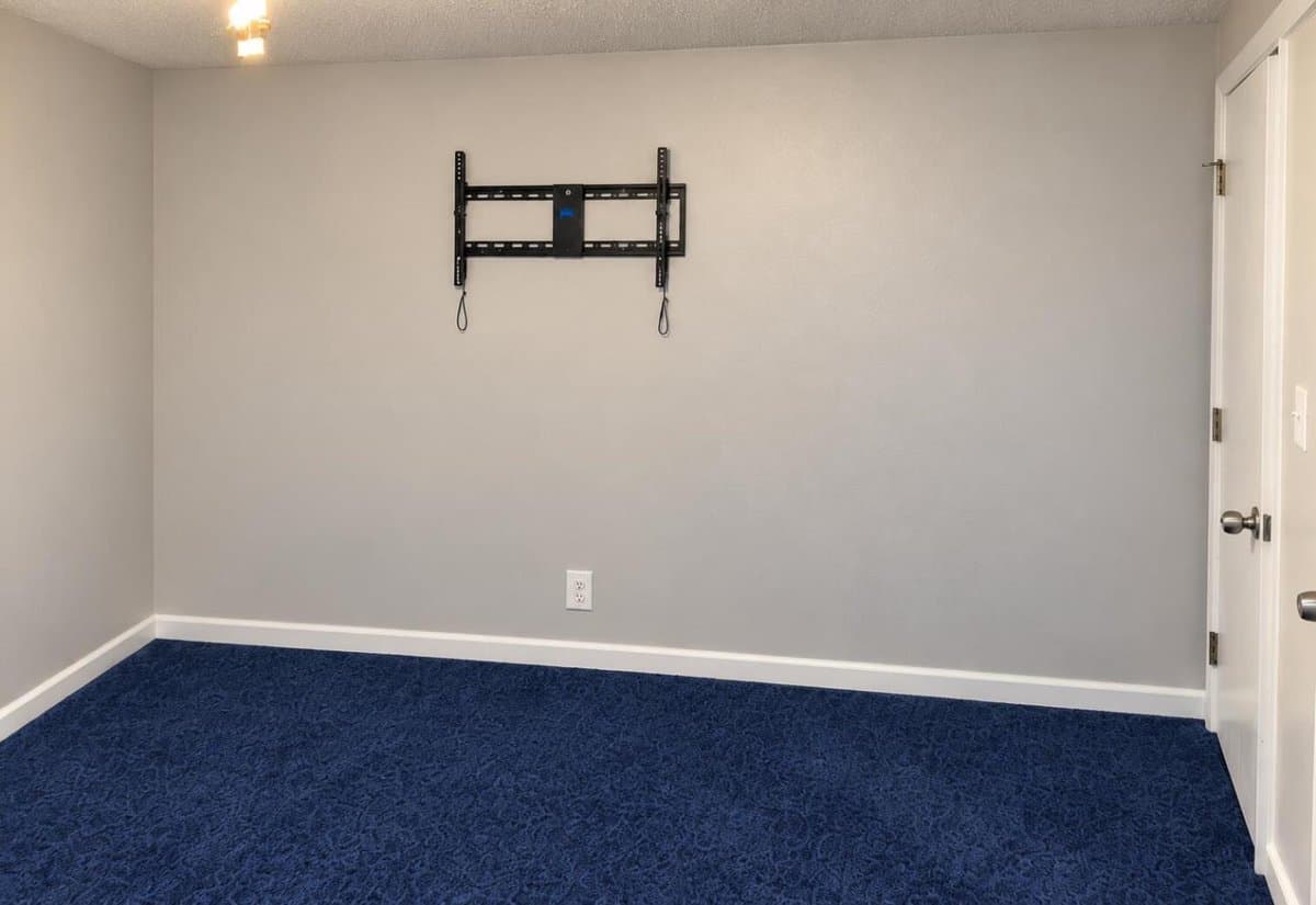 895 West Madalyn Avenue - Photo 5