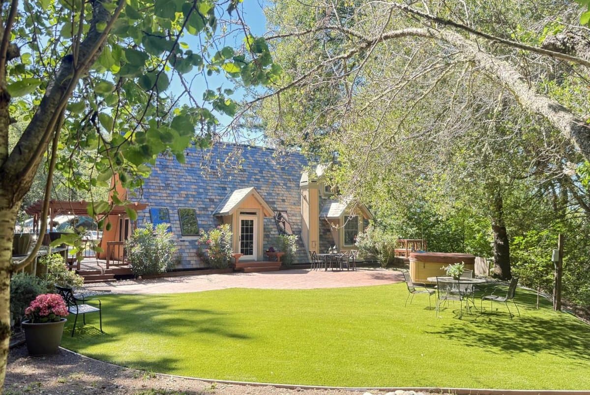 25405 Adams Road - Photo 1