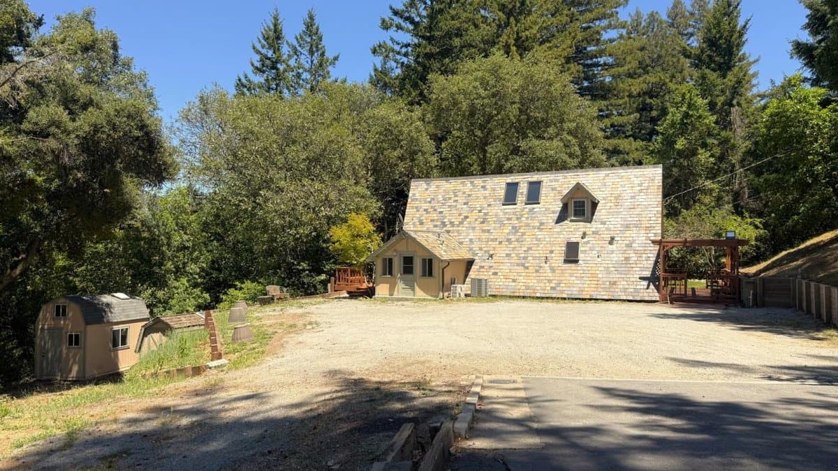 25405 Adams Road - Photo 4
