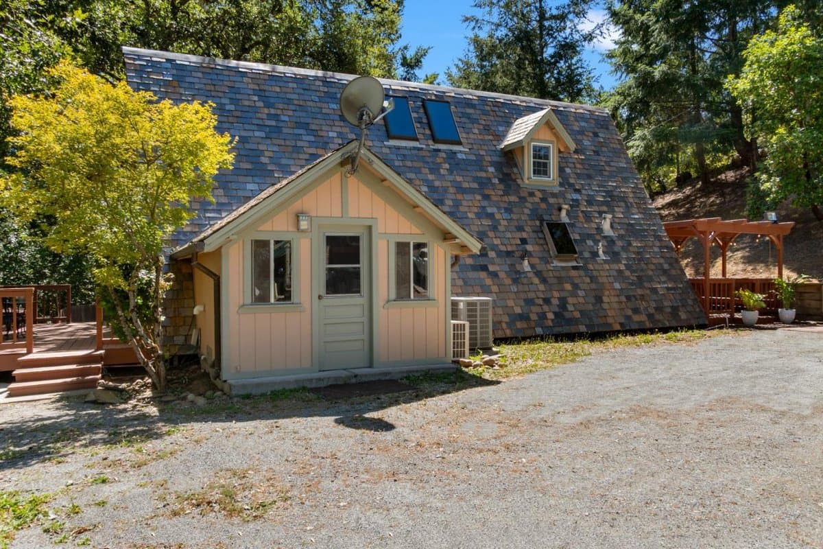 25405 Adams Road - Photo 5