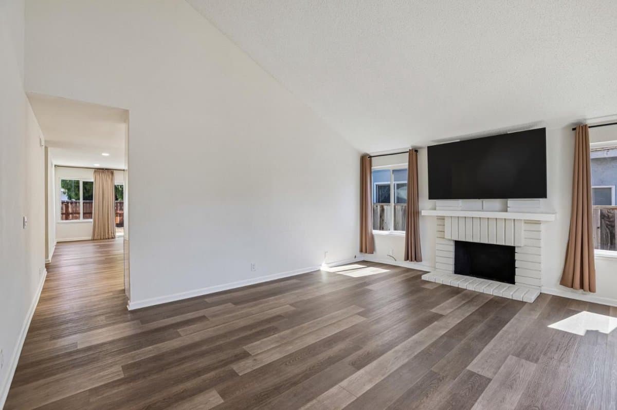 4428 Adragna Court - Photo 5