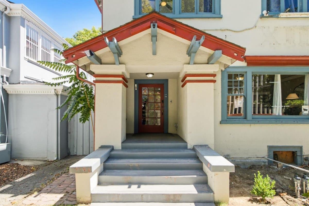 230 South 10th Street - Photo 2