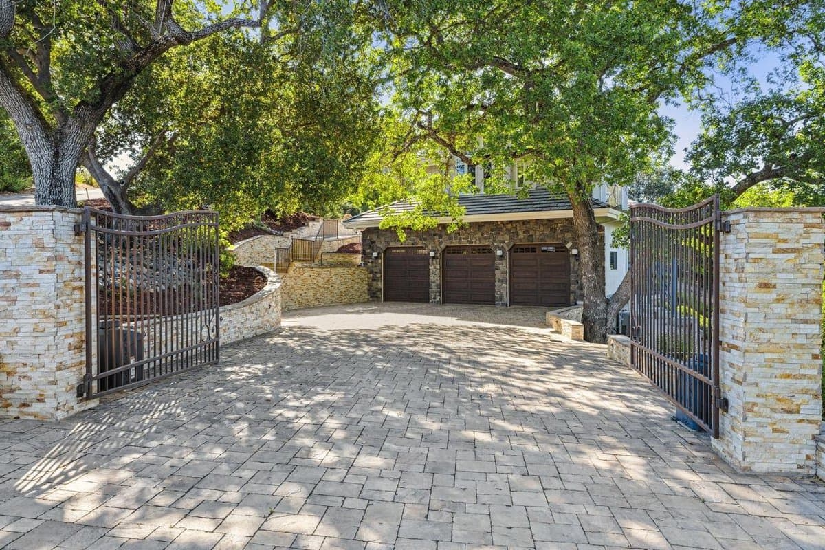 12553 Parker Ranch Court - Photo 3