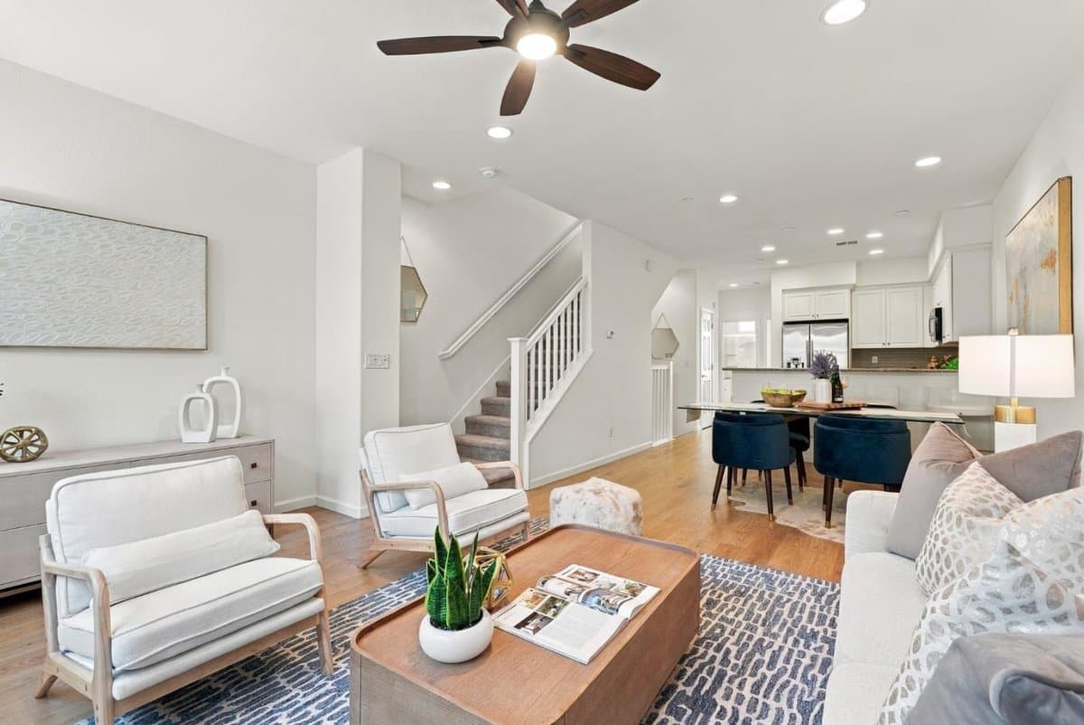 2099 Vincenzo Walkway - Photo 4