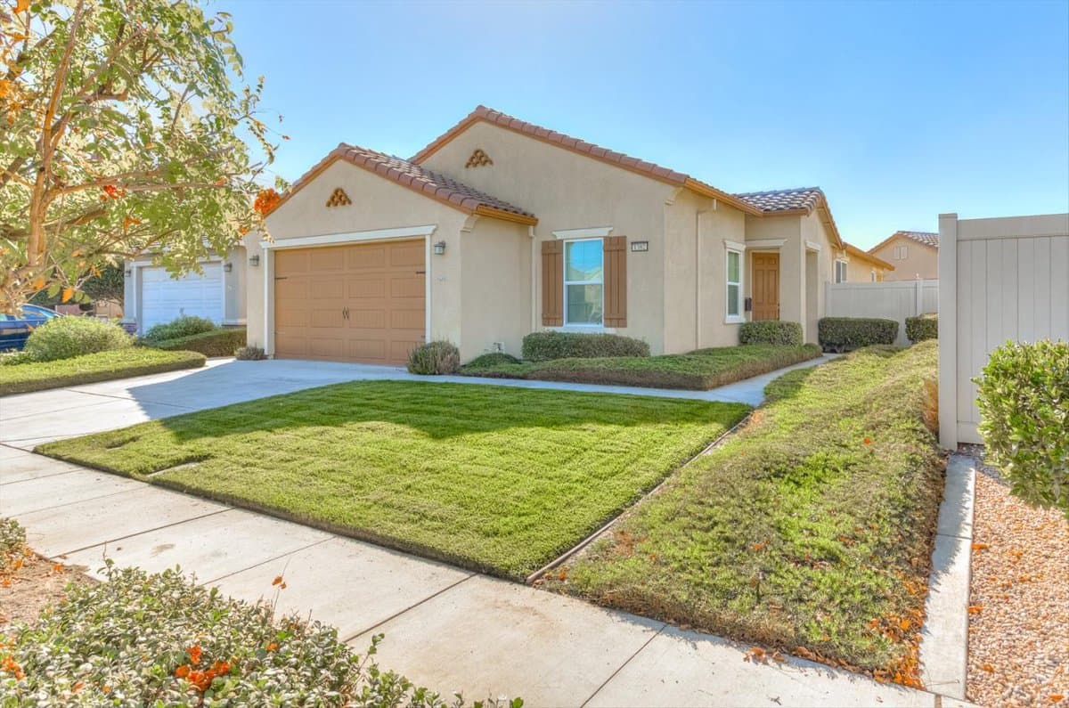 1382 Mill Run Court - Photo 2