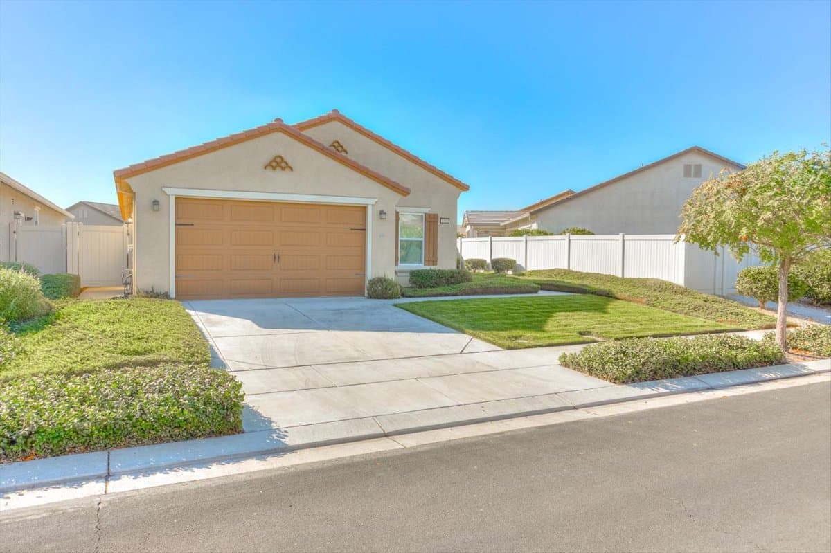 1382 Mill Run Court - Photo 3