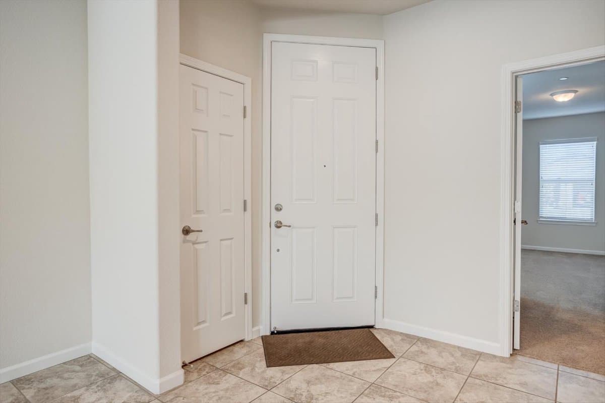 1382 Mill Run Court - Photo 5