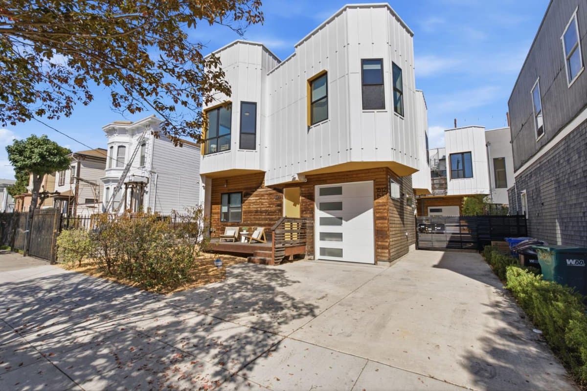 1514 8th Street - Photo 2