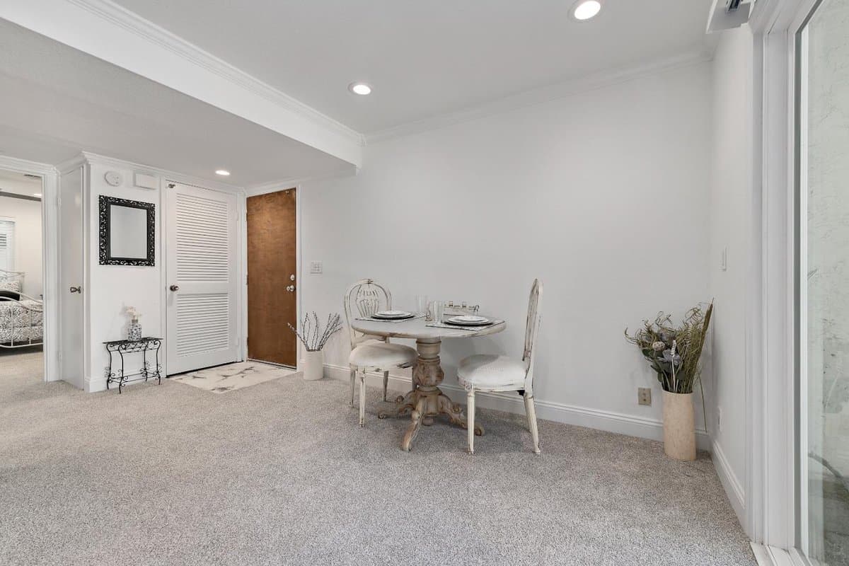 2209 Summereve Court - Photo 5