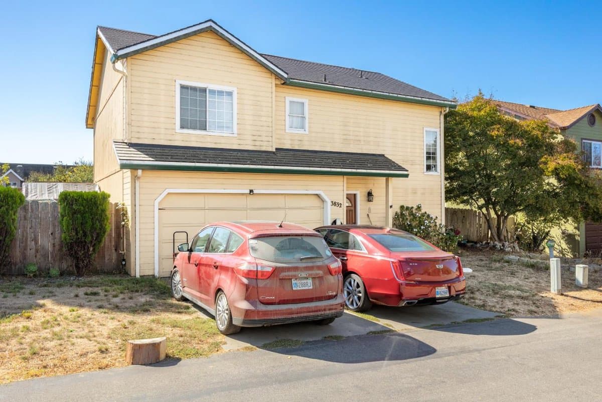 3832 Fenn Way - Photo 3
