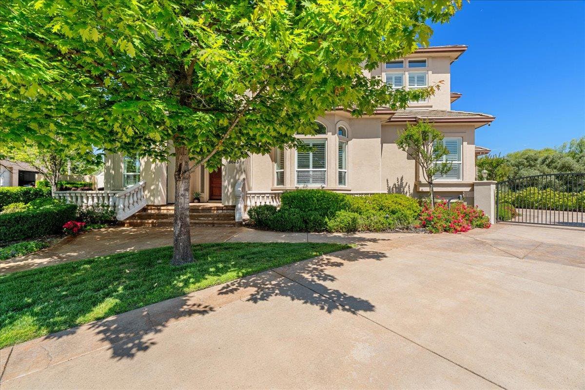 8625 Laurel Mist Court - Photo 3