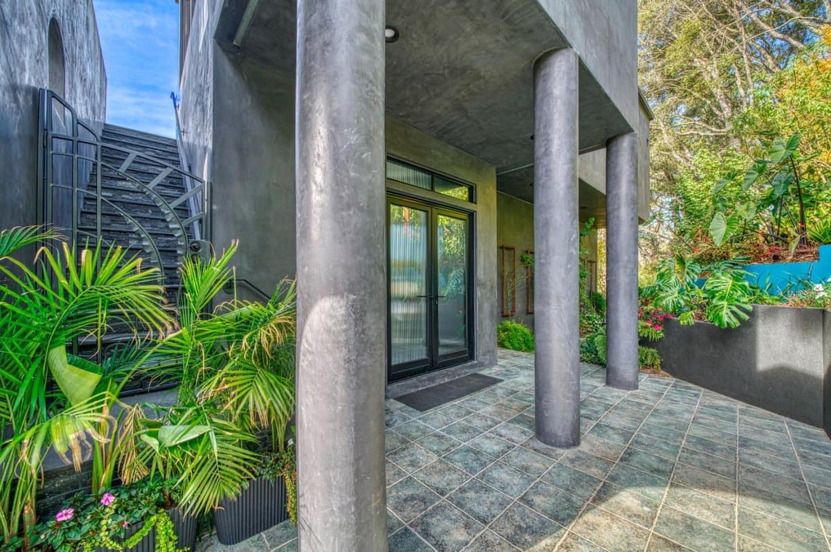 175 Charman Hill Road - Photo 4