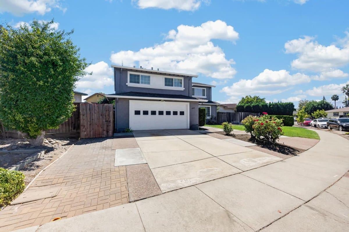 4048 Victoria Park Drive - Photo 3