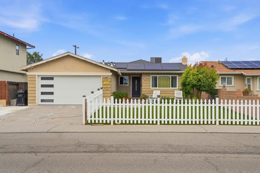 473 West Kavanagh Avenue - Photo 1 of 8