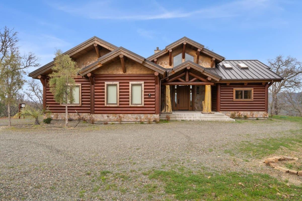 1525 Headlands Drive - Photo 3