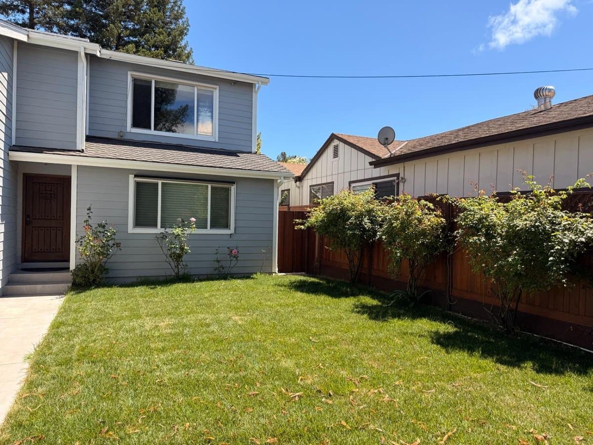 2121 Valparaiso Avenue - Photo 3