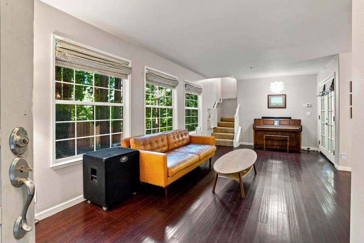 110 Azalea Way - Photo 2