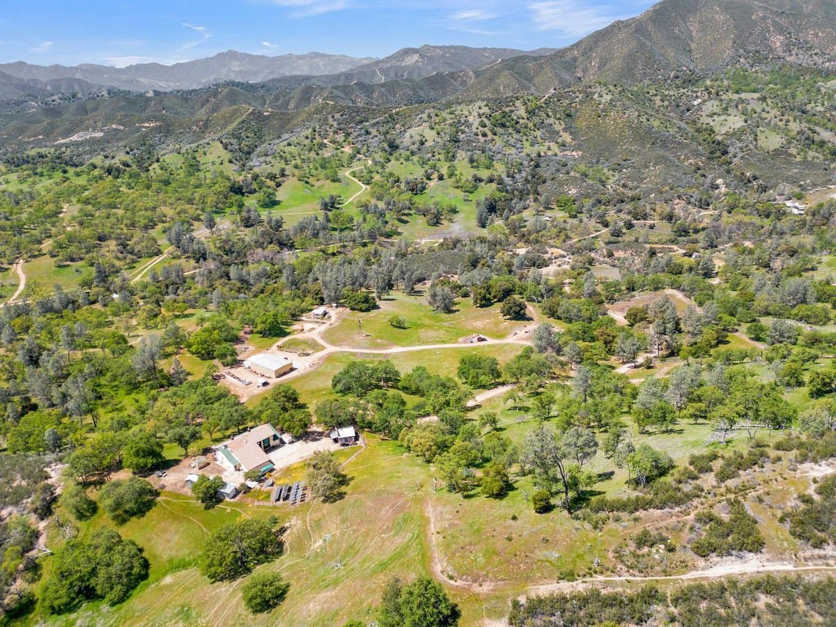 38483 Milpitas Road - Photo 3