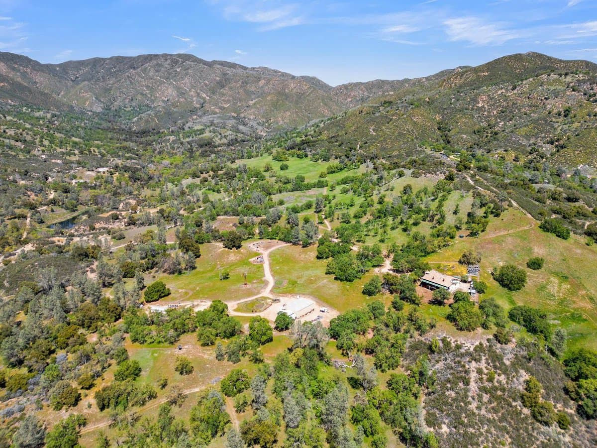 38483 Milpitas Road - Photo 5