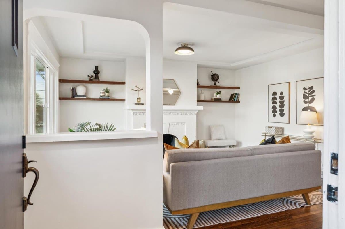 237 Gennessee Street - Photo 3