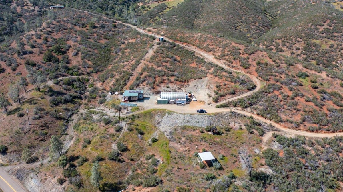 17997 Del Puerto Canyon Road - Photo 2