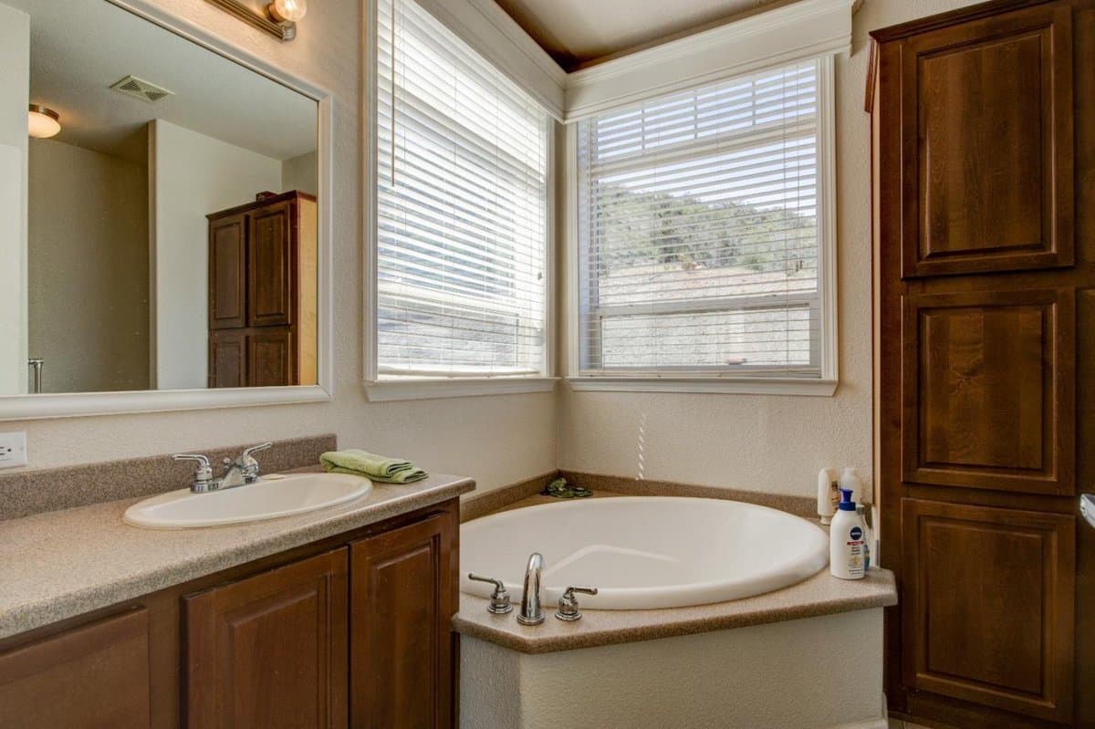 17997 Del Puerto Canyon Road - Photo 5