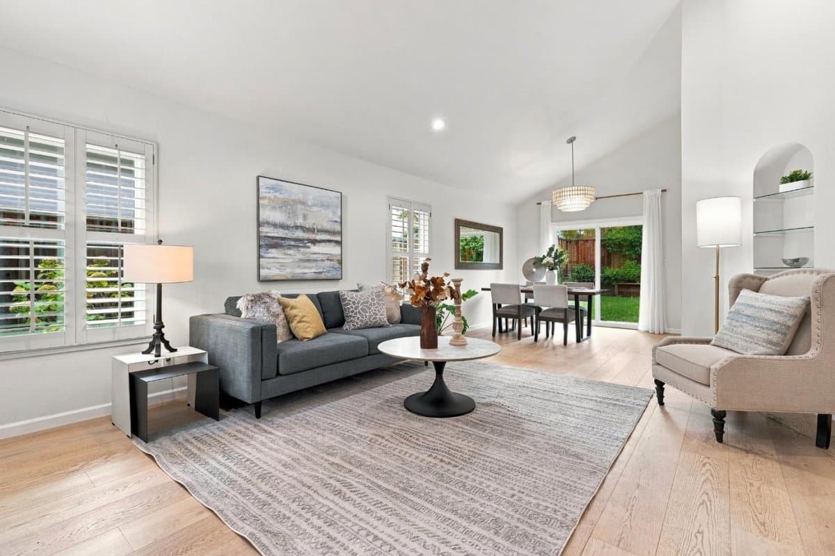 216 Yarborough Lane - Photo 4