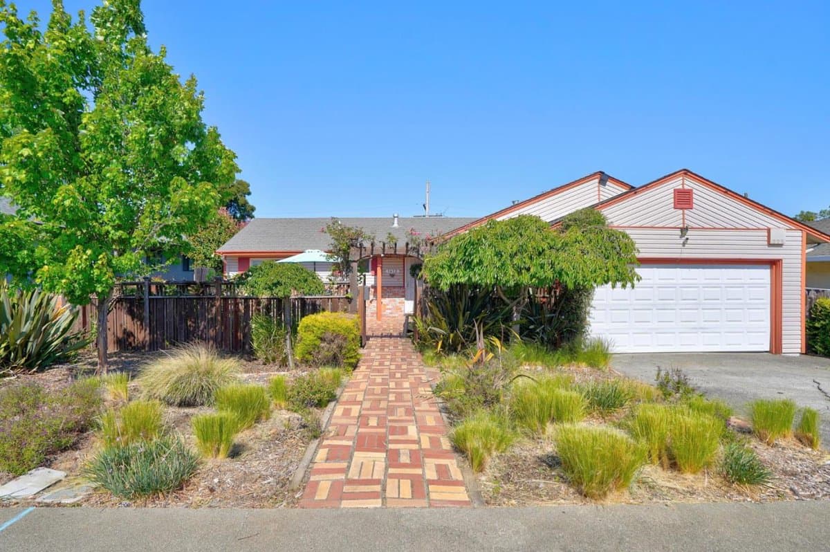 1412 Lassen Street - Photo 1