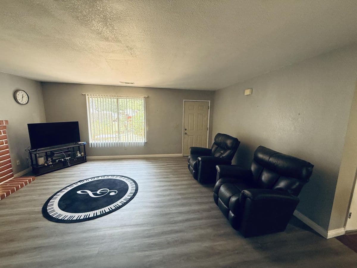 324 Barros Street - Photo 4