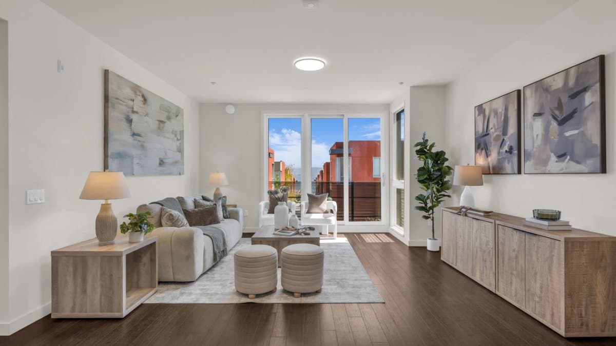 555 Innes Avenue #313 - Photo 1