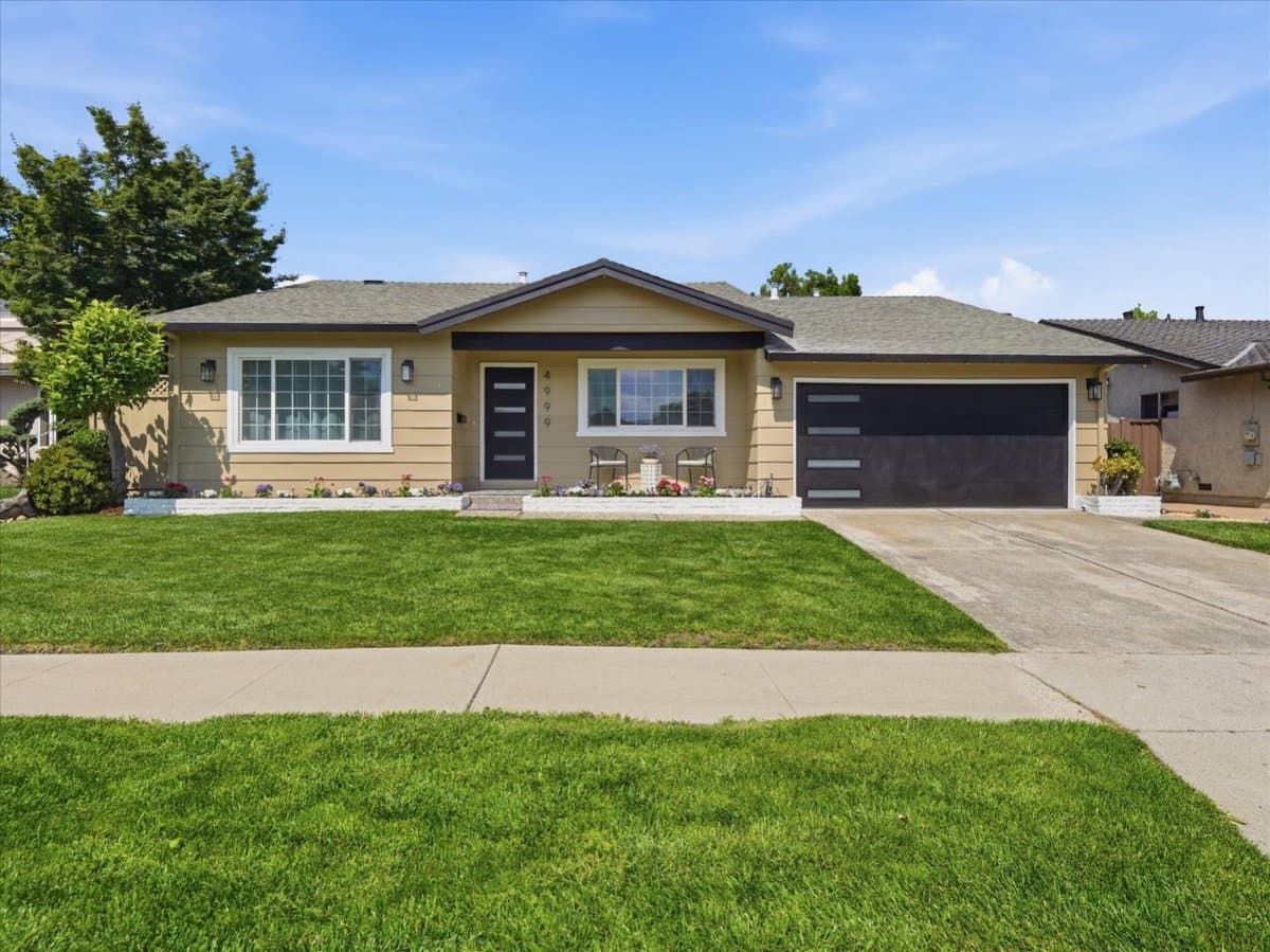 4999 Massachusetts Drive - Photo 1