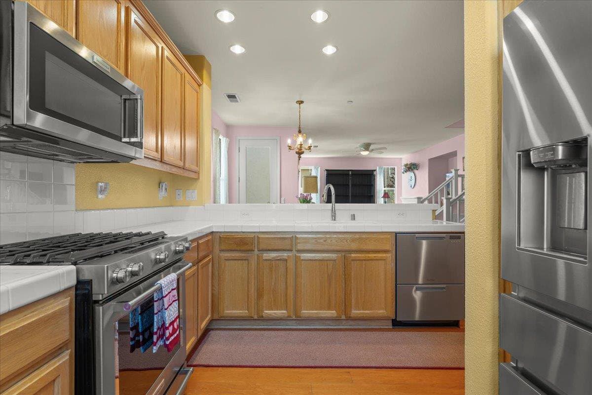 704 Tennyson Drive - Photo 5