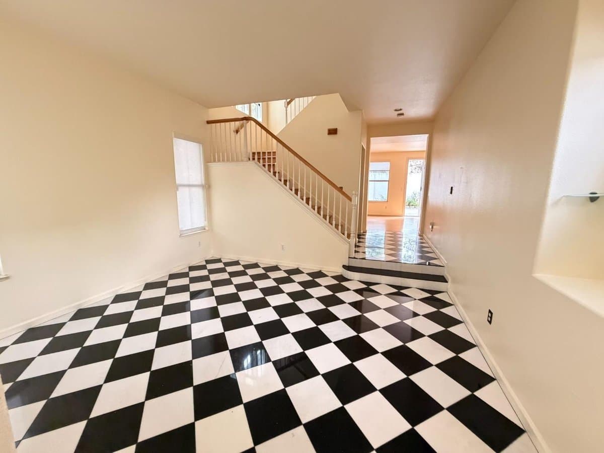 2772 Vineyard Park Place - Photo 4