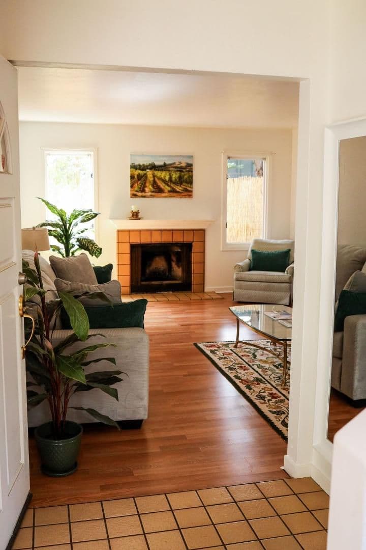 3239 Serra Avenue - Photo 3
