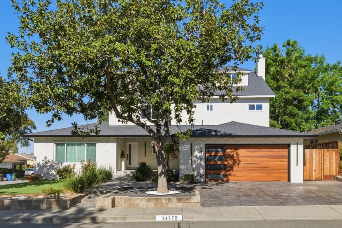 44775 Parkmeadow Drive - Photo 2