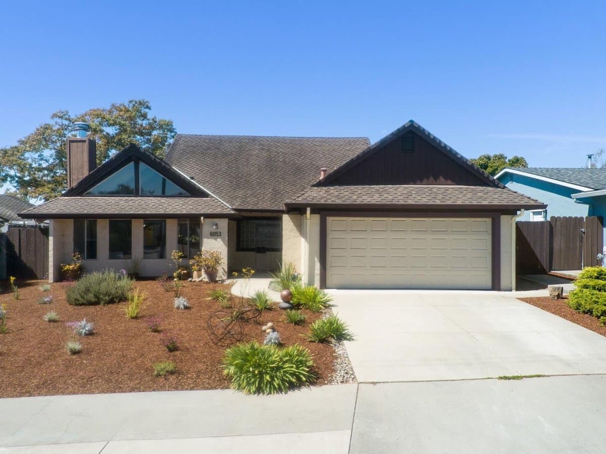 6053 Thurber Lane - Photo 2