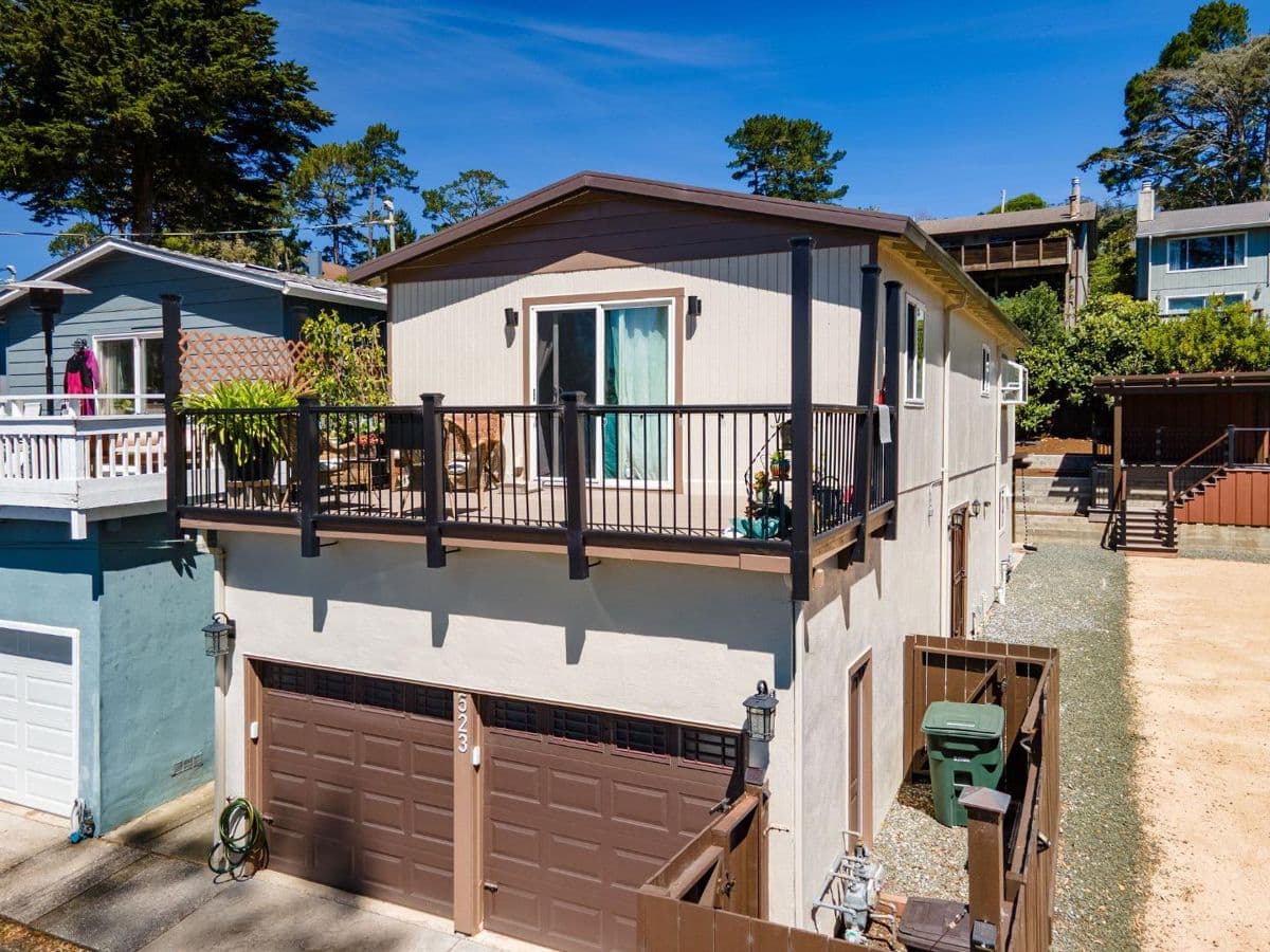 523 The Alameda - Photo 2