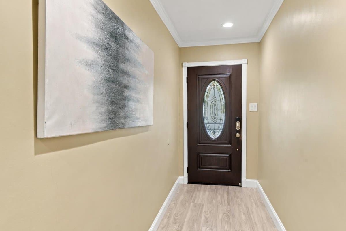 732 4th Avenue - Photo 2