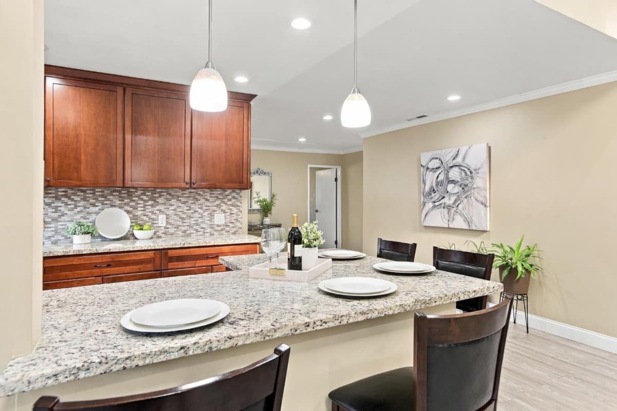 732 4th Avenue - Photo 4