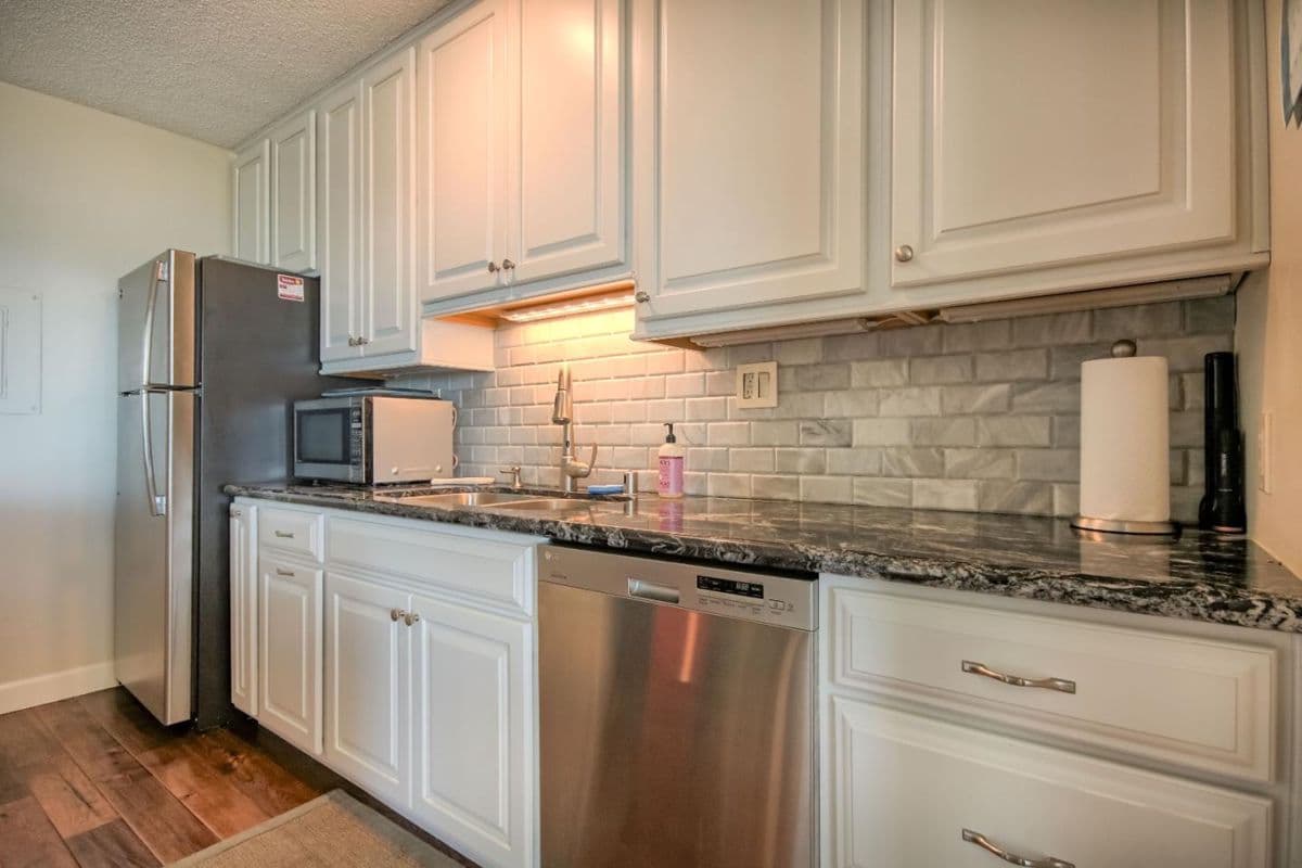 825 Balboa Avenue #205 - Photo 5