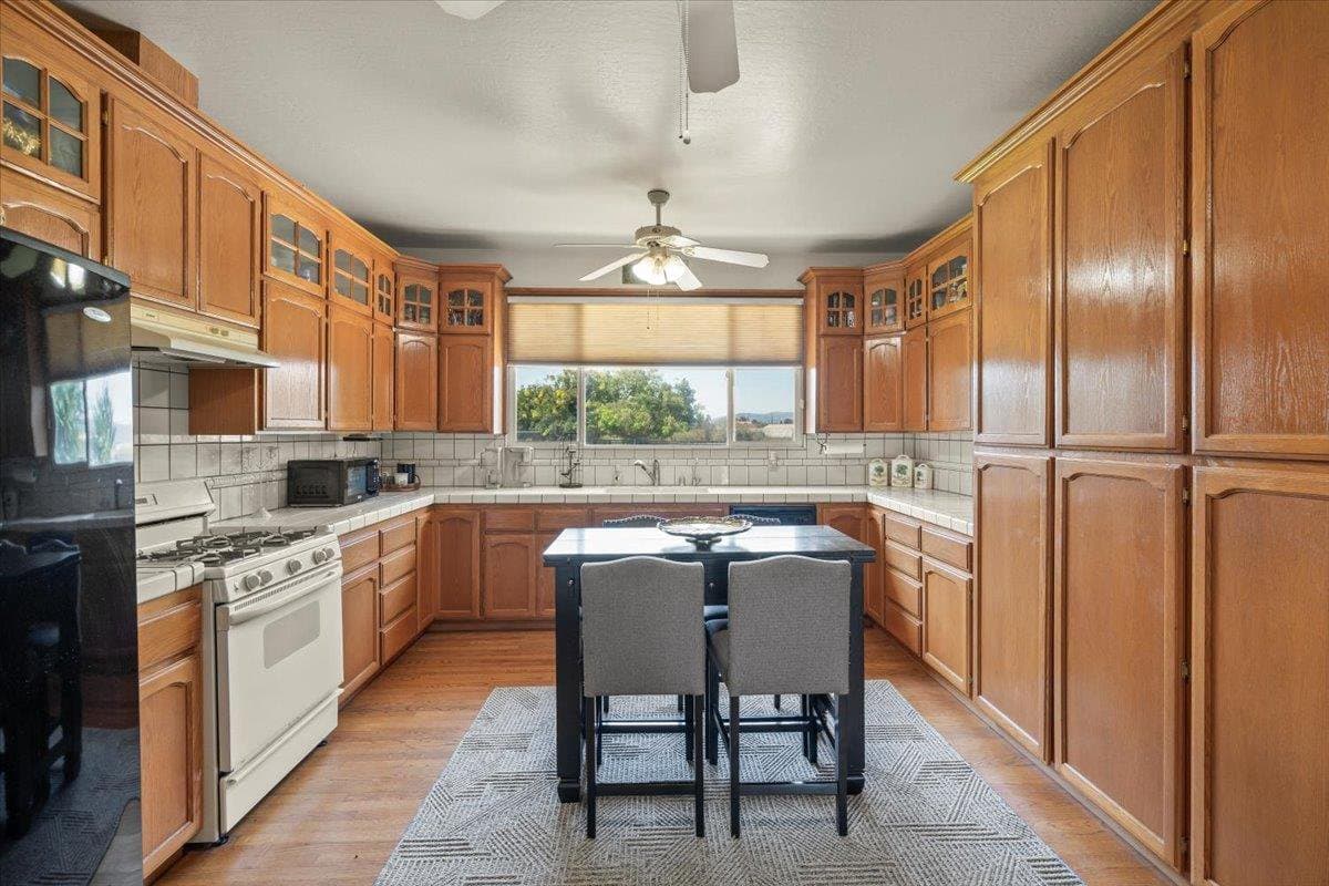 2675 Pacheco Pass Highway - Photo 5