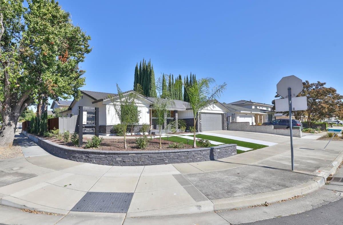 6624 Catamaran Street - Photo 4