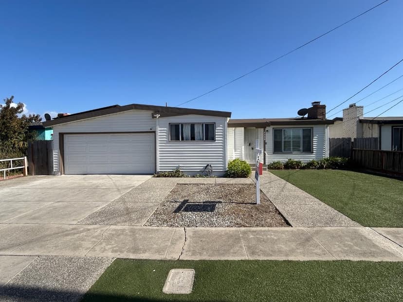 1259 Summit Drive - Photo 1 of 8