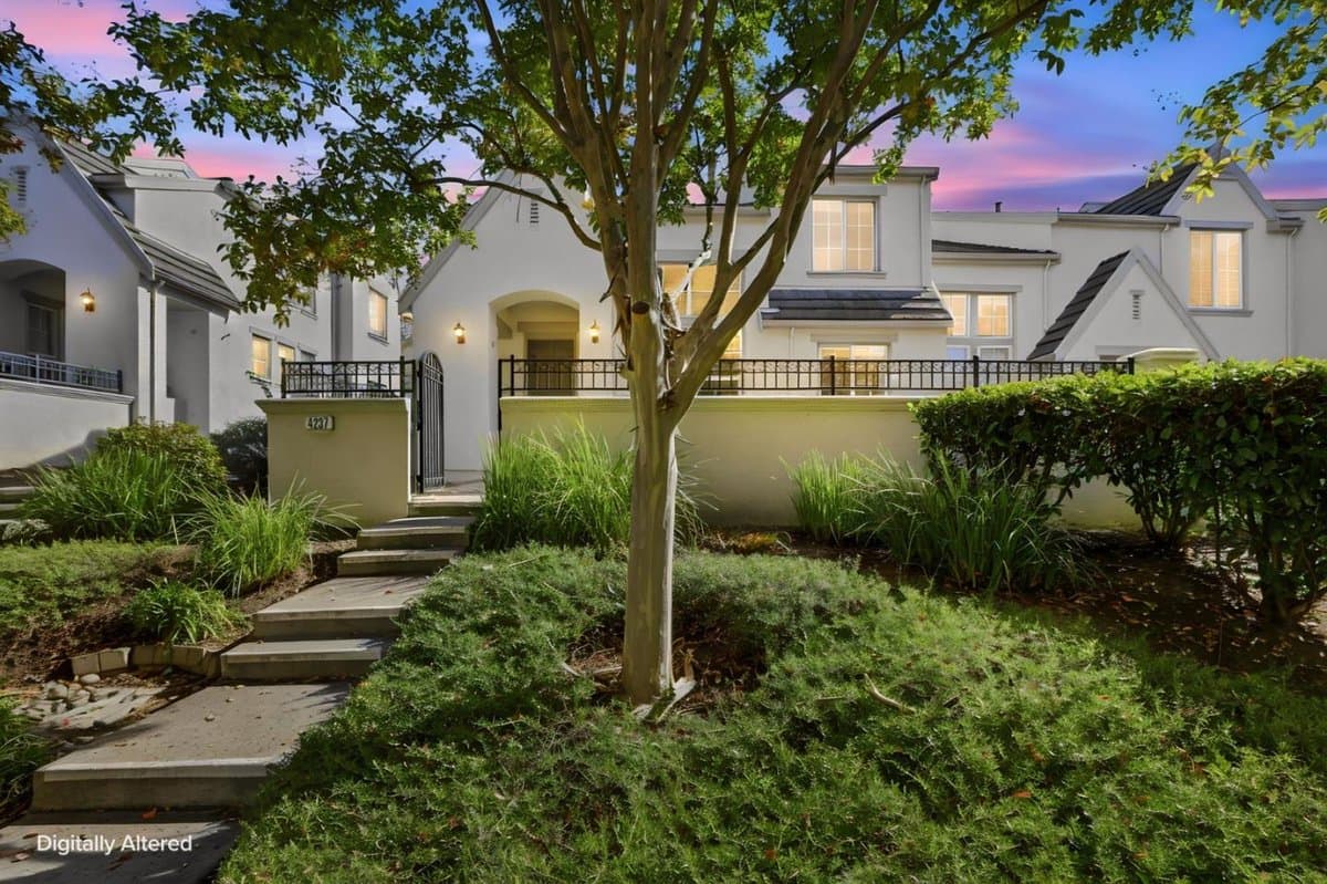 4237 Siena Court - Photo 2