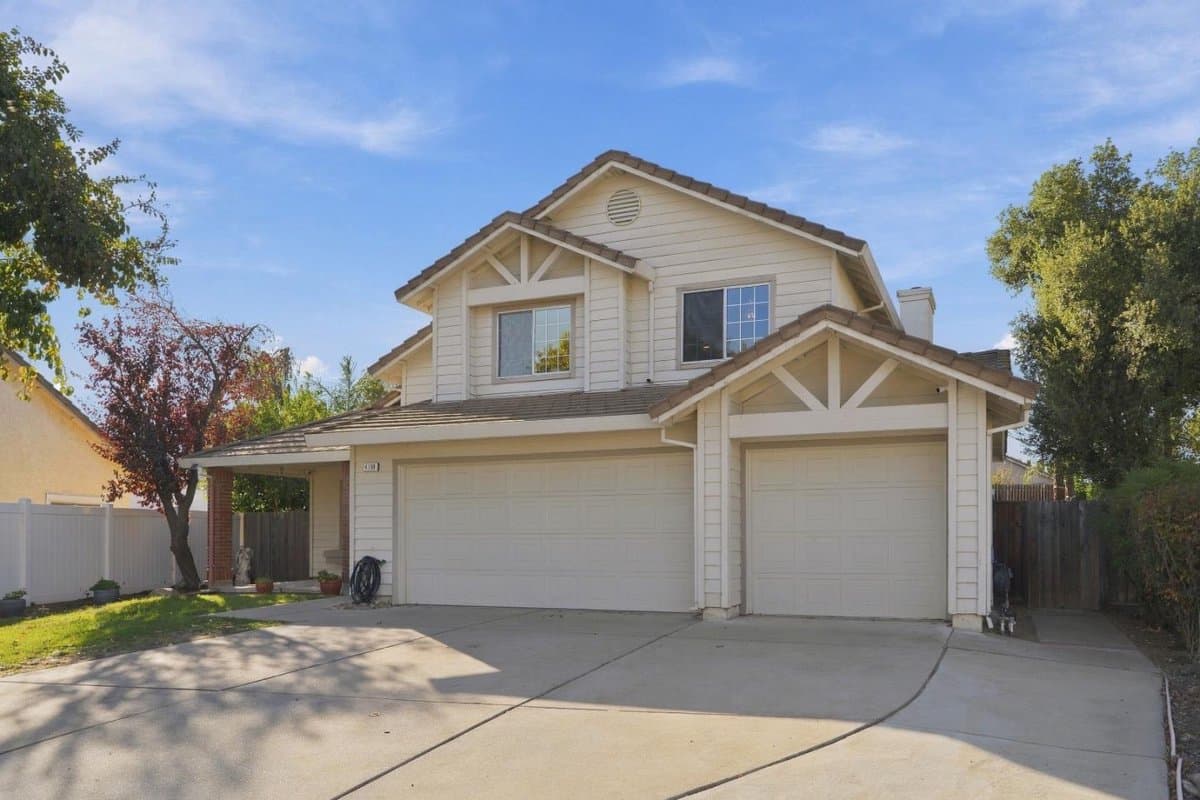 4159 Blossom Court - Photo 2