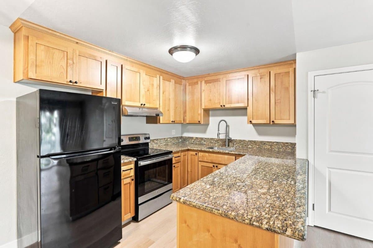 755 14th Avenue #409 - Photo 4